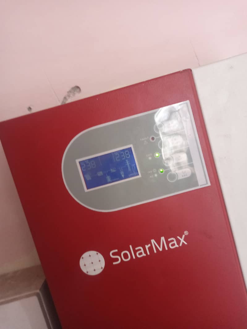 solar max inverter R4 serious 3.2 kw hybrid Hai.  i. 2