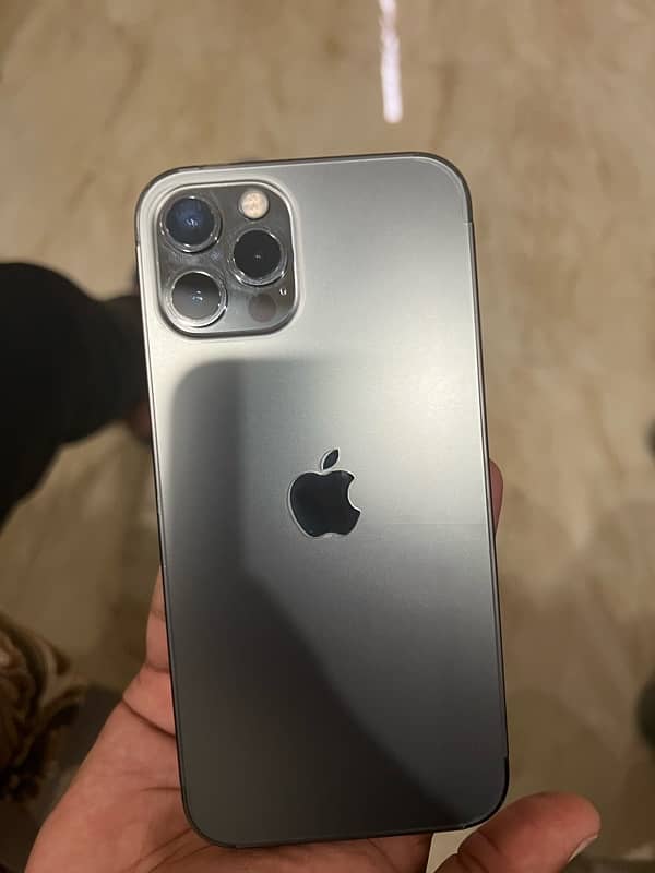 iphone 12 pro 2