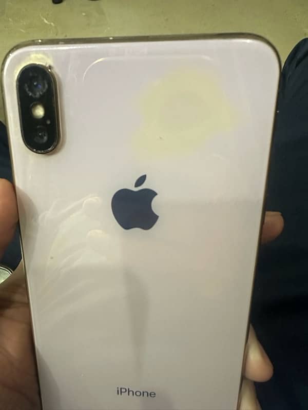 Iphone XSMax Golden 64 GB 0