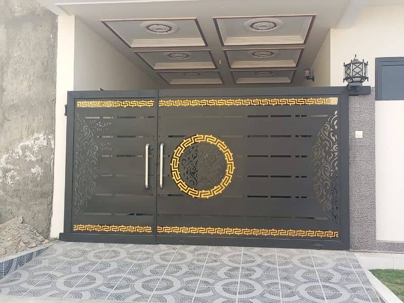 Gate/sliding Gate/cnc Gate/ iron and steel manifacturing to order 2