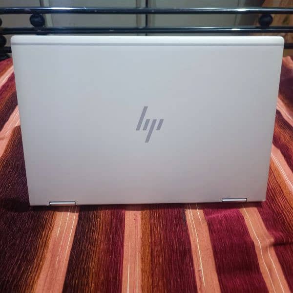 Hp Elitbook X360 1030 G3 i5 8 Gen 1