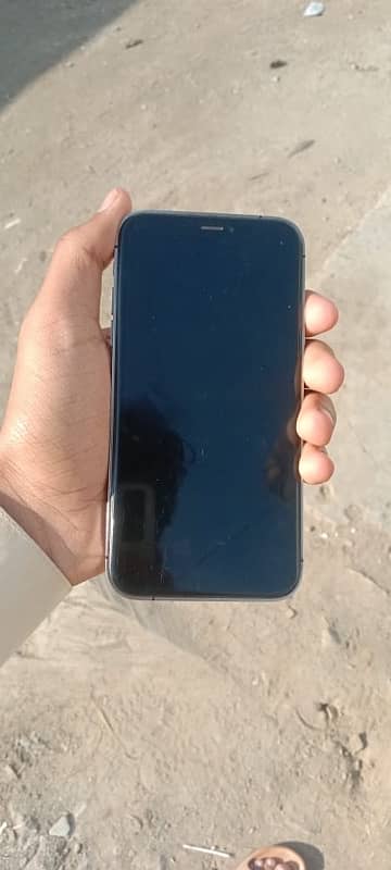 iphone xr converted to 13 pro max 1