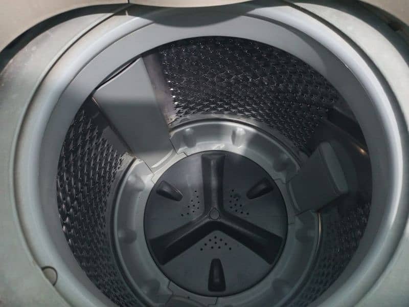 Automatic washing machine 10kg 1