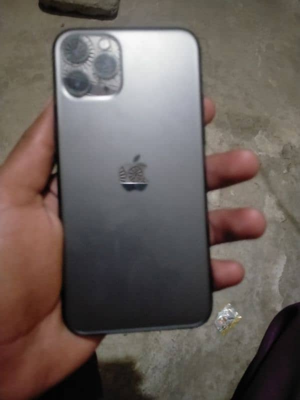 iPhone 11pro 0