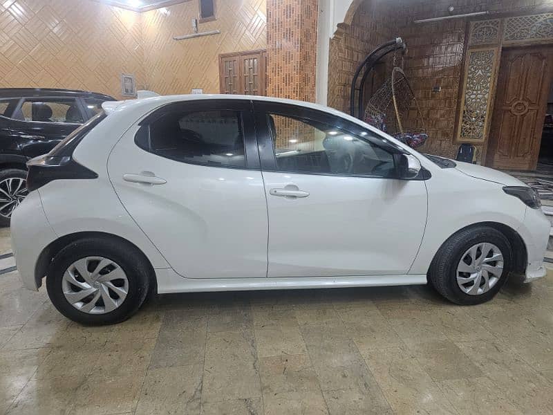 Toyota Yaris 2020 1
