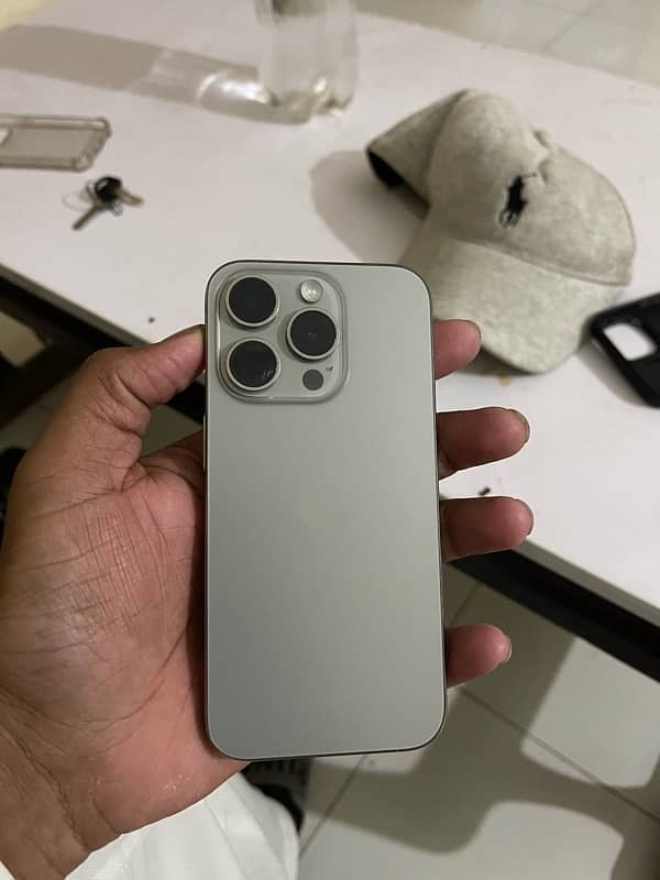 iphone 15 pro natural titanium 5