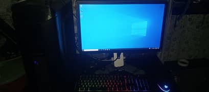 gaming PC with accessories SST lightning key board+ mouse+