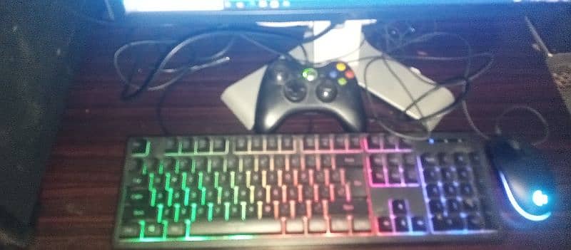 gaming PC with accessories SST lightning key board+ mouse+ 1