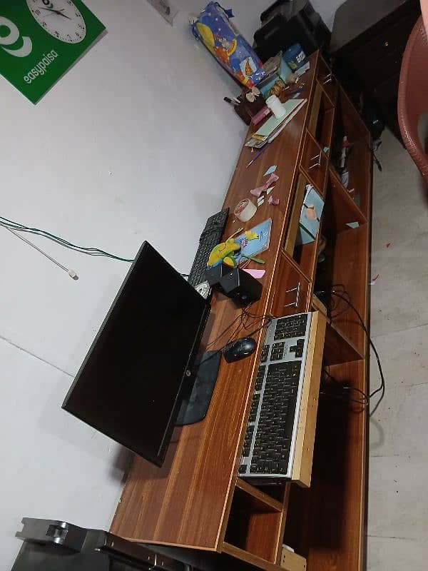 long computer table 1