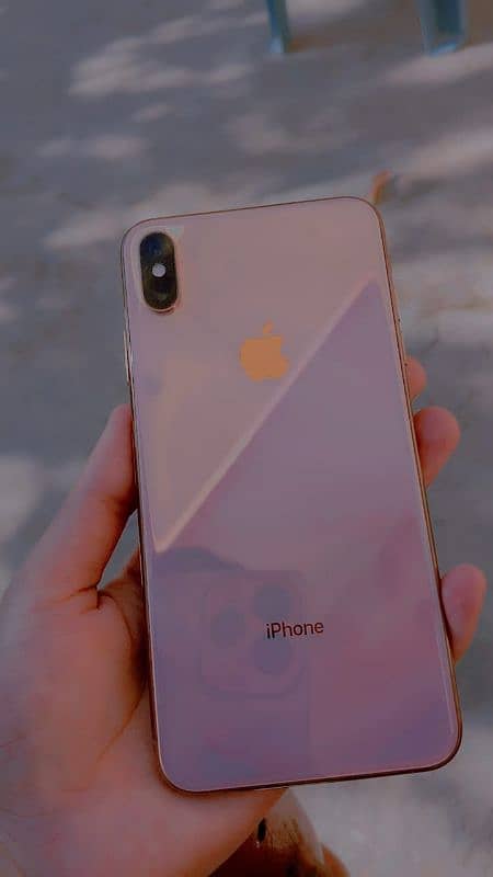 I phone xs max for sale in good condition 2