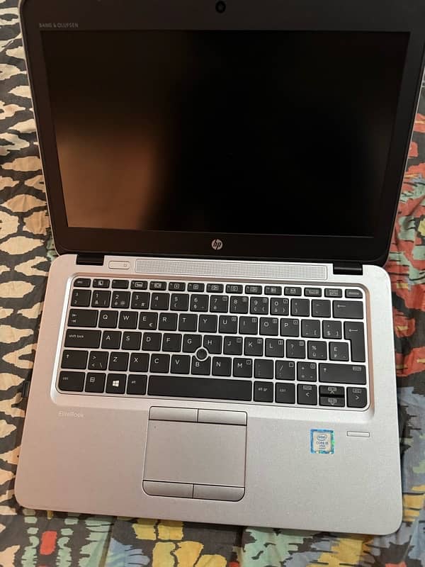 hp820 i5 2