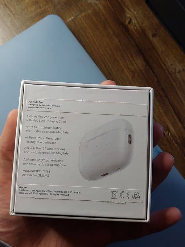 APPLE AIRPODS PRO 2ND GENERATION 2