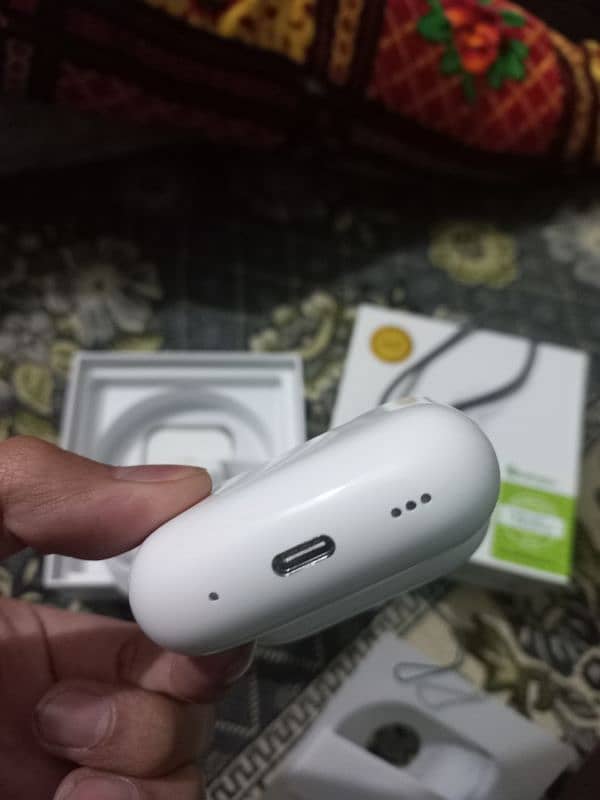 Airpods Pro 2nd Generation Copy Type-C Only Box Open with ANC 2