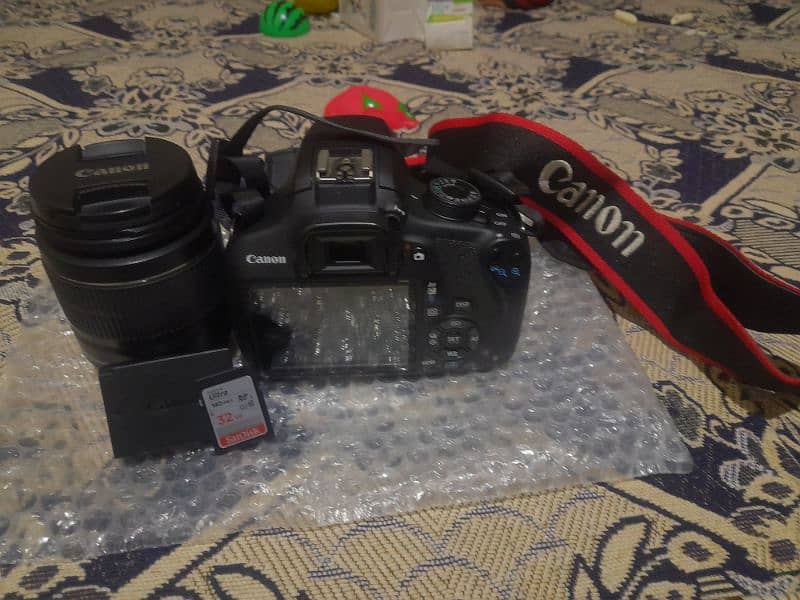 Canon DSLR 1200D 1