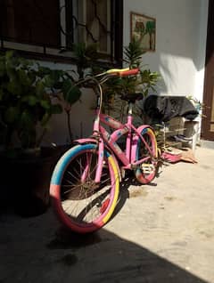 girl's bicycle for age (6 -12yrs)