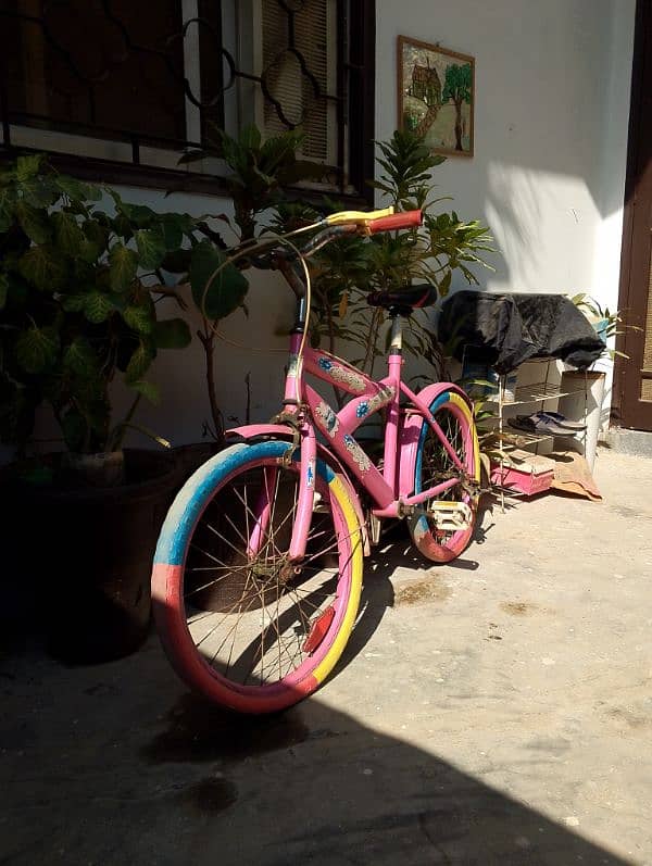 girl's bicycle for age (6 -12yrs) 1