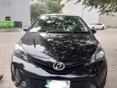 Toyota Vitz 2014