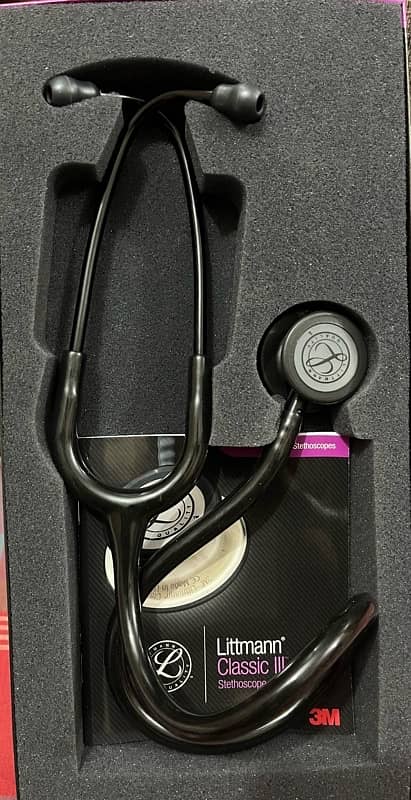 Litman classic 3 Stethoscope. 1