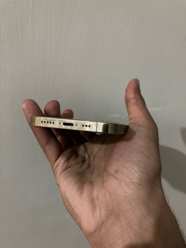 iPhone 12 pro 128 gb jv 3