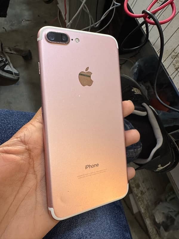 7plus PTA approved 32 GB 4