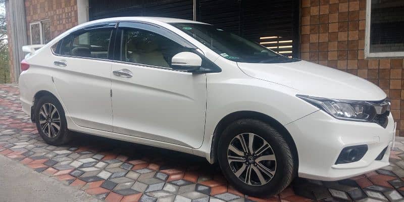 Honda City Aspire 2022 b2b original scrachless condition 36k millage 10