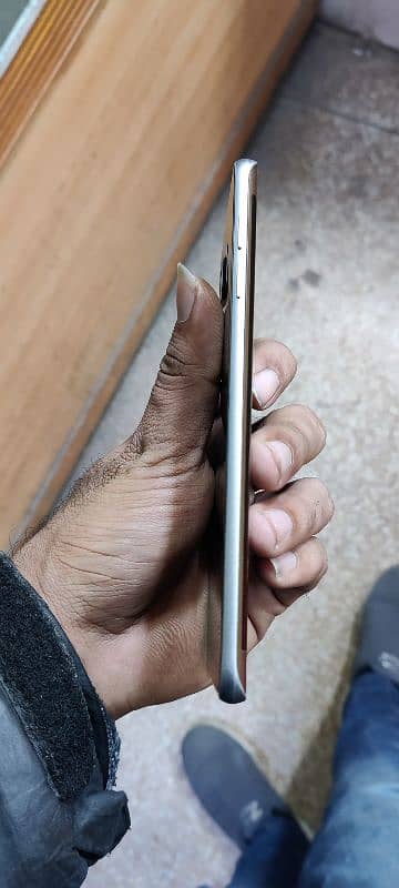 s6 edge puls 10/9 hai 4 64 gb hai official PTA 5