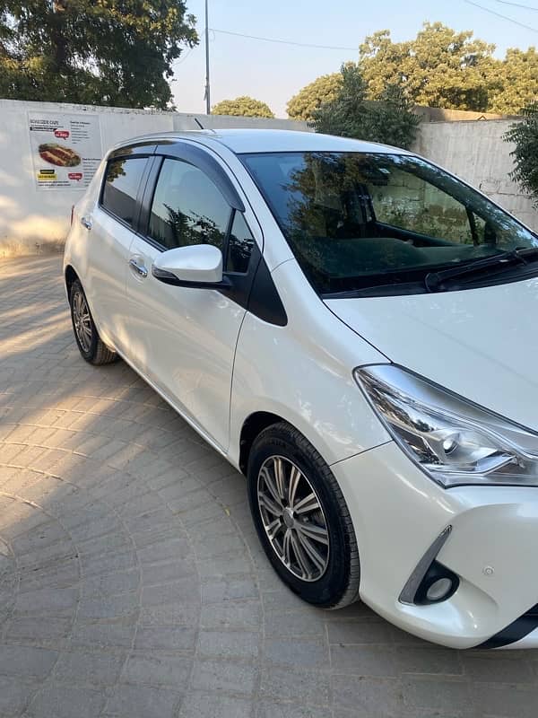 Toyota Vitz f1.0 Safety edition ||| 3