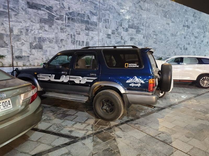 Toyota hilux Surf 0