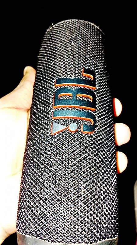 JBL flip 6 wireless Bluetooth speaker portable 4