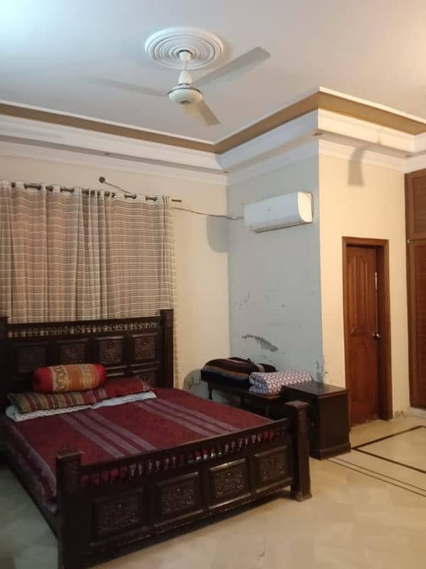 Multan. near cantt spacious , family house 9