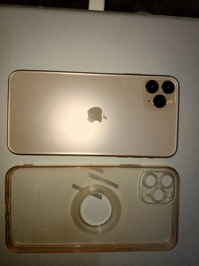 Apple iPhone 11 Pro Max Gold Color 6