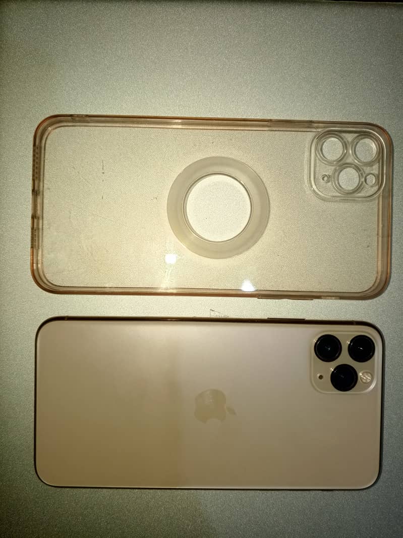 Apple iPhone 11 Pro Max Gold Color 7