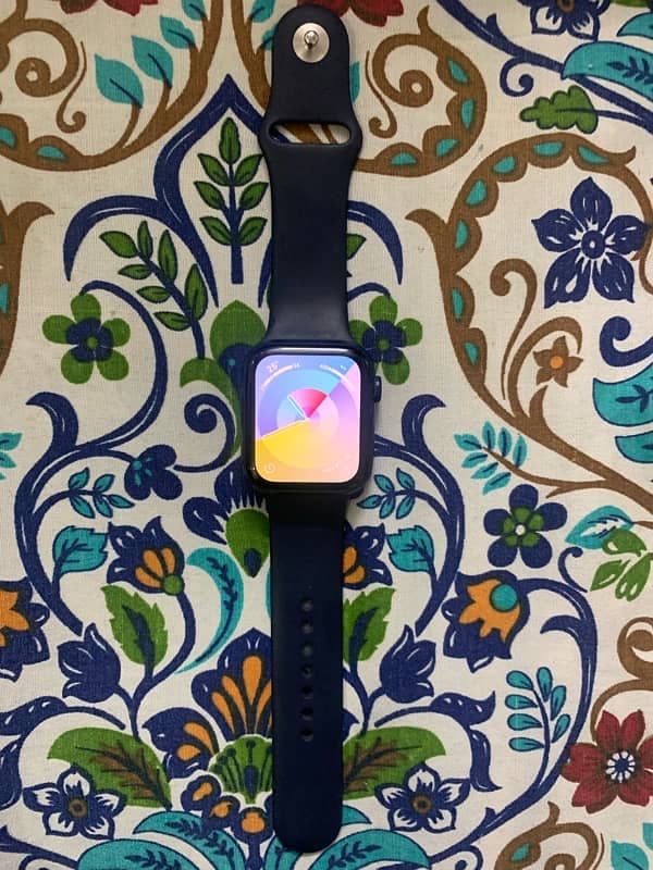 Apple watch series 8 45mm excellent condtion 0