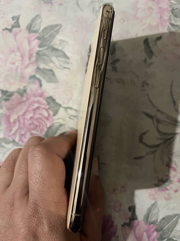 Iphone 11 Pro 256GB Pta Approved Dual Sim 1