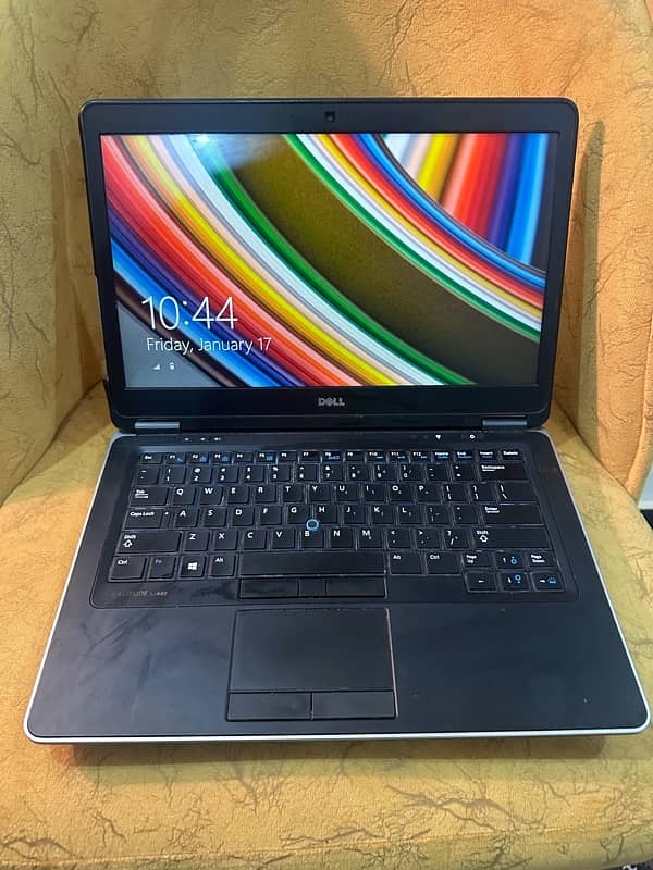 i7 4th Generation Dell Latitude E7440 1