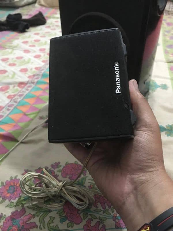 Panasonic woofer and one speaker original 3