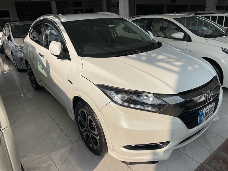 Honda Vezel Hybrid Z Sensing 2016 4