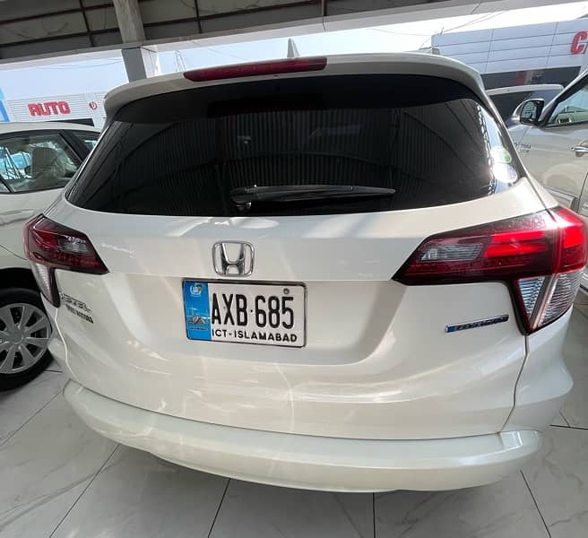 Honda Vezel Hybrid Z Sensing 2016 6