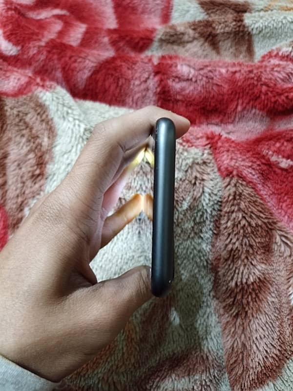 iPhone 11 Non pta 3