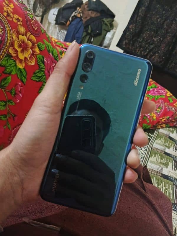 Huawei p20 pro 6/128 exchange possible 3