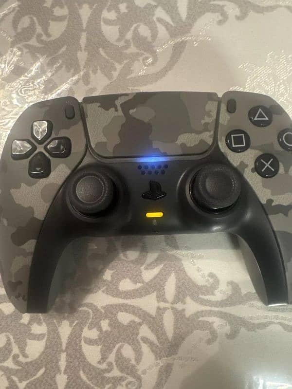 PS5 Controller Original Camo Used 0