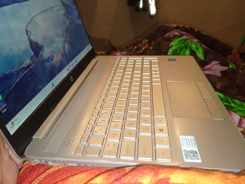 HP corr i3 11th Generation 5