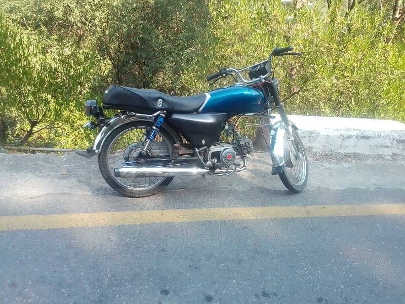 CD bike in good condition 3