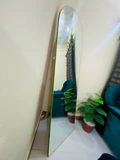 6.5 feet inches mirror with stand bilkll new he