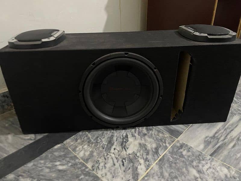 car speaker with baser 3