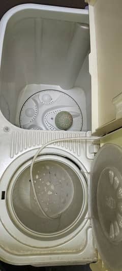 washing machine/ machine