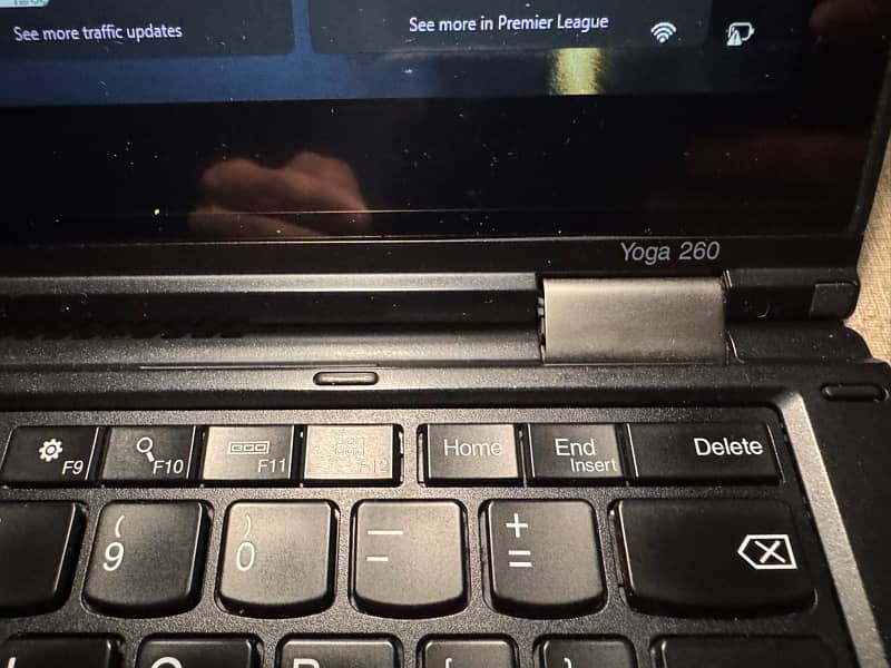 Lenovo Yoga 260 - touch with Stylus 8