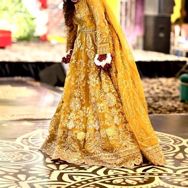 Bridal Mehndi dress 0