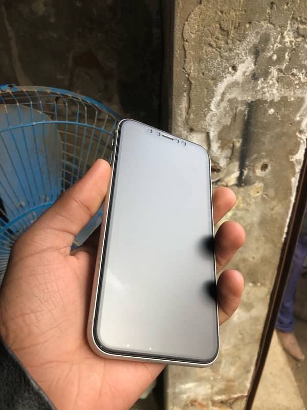 Iphone Xr all ok 64gb jv waterpack 2