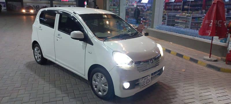 Daihatsu Mira 2014 1